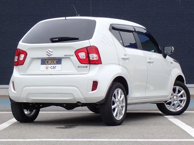 イグニス 4WD(スズキ)の車両写真