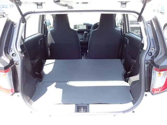ミラ イース(ダイハツ)の車両写真