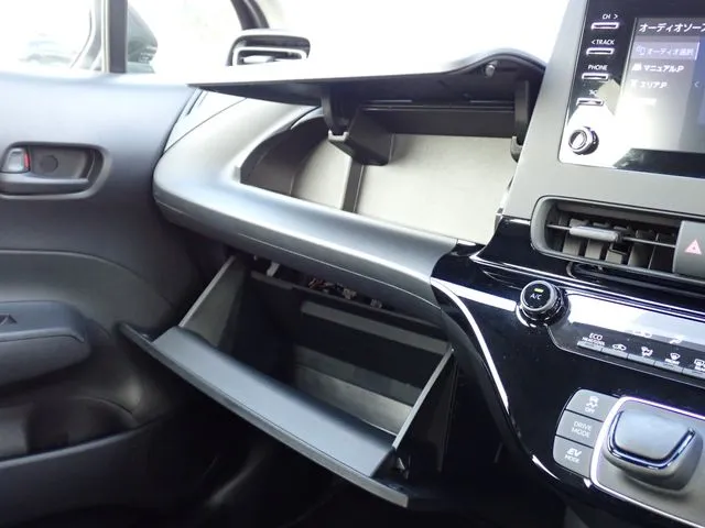 アクア(トヨタ)の車両写真