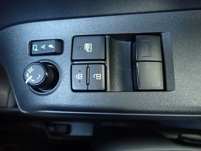 アクア(トヨタ)の車両写真