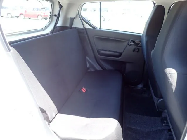 ミラ イース(ダイハツ)の車両写真