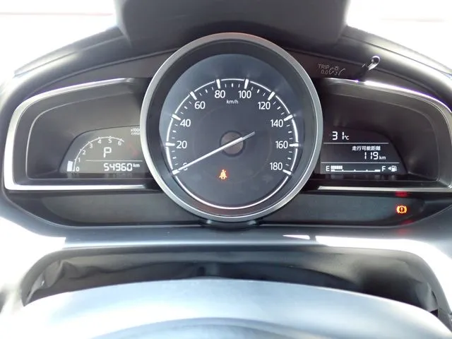 MAZDA2(マツダ)の車両写真