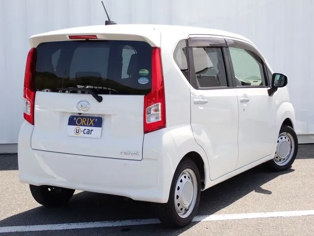 ムーヴ　４ＷＤ（ダイハツ）の車両写真