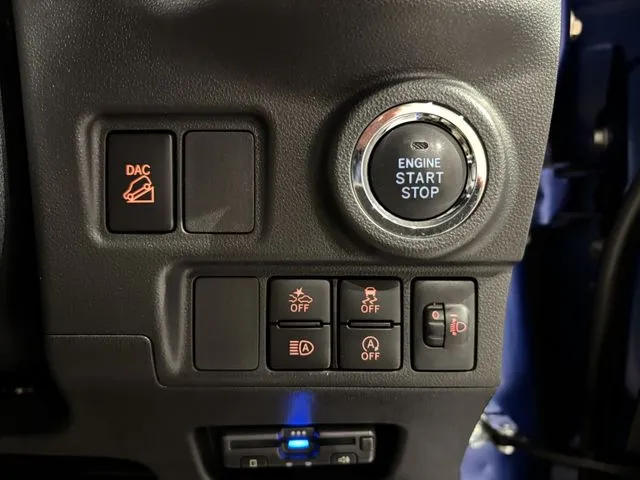 ダイハツ キャスト アクティバ 4WD