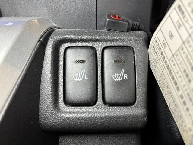 ダイハツ キャスト アクティバ 4WD