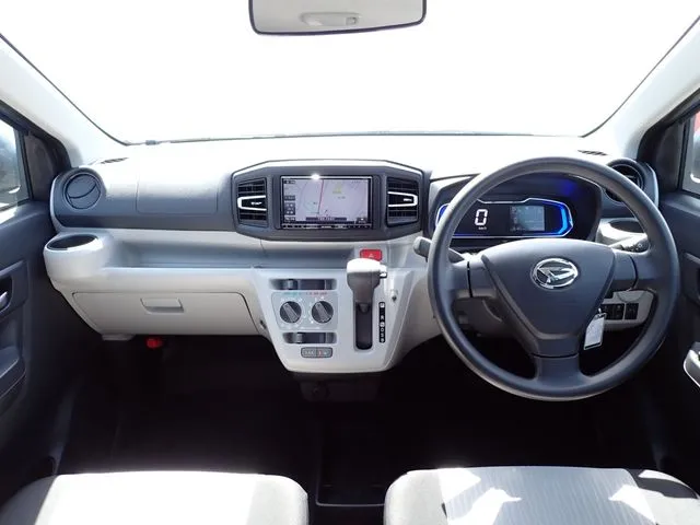 ミラ イース(ダイハツ)の車両写真