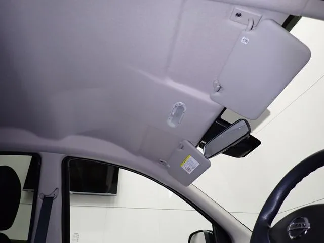 ニッサン マーチ