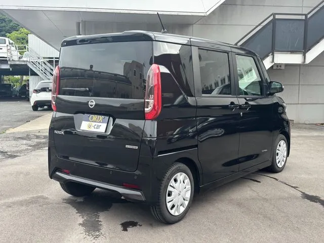 ニッサン ルークス