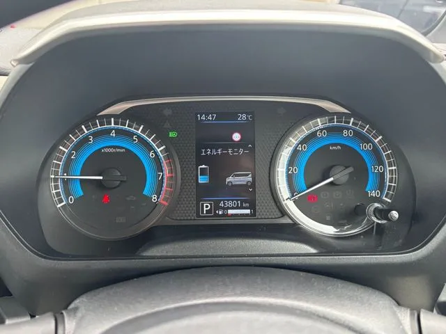 ニッサン ルークス