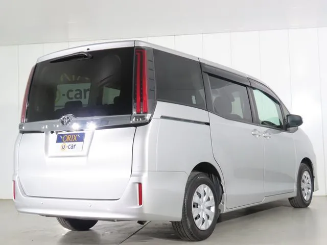 ノア（トヨタ）の車両写真