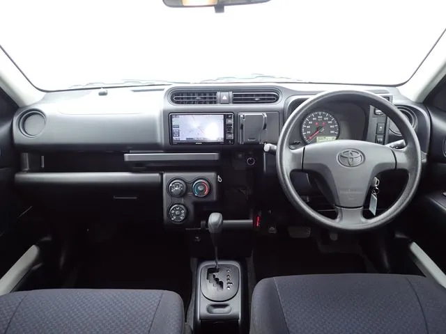 トヨタ プロボックスバン 2WD