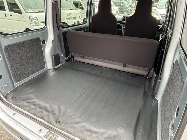 ハイゼットカーゴ（ダイハツ）の車両写真