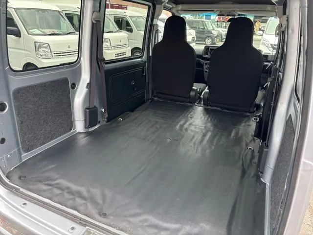 ハイゼットカーゴ（ダイハツ）の車両写真