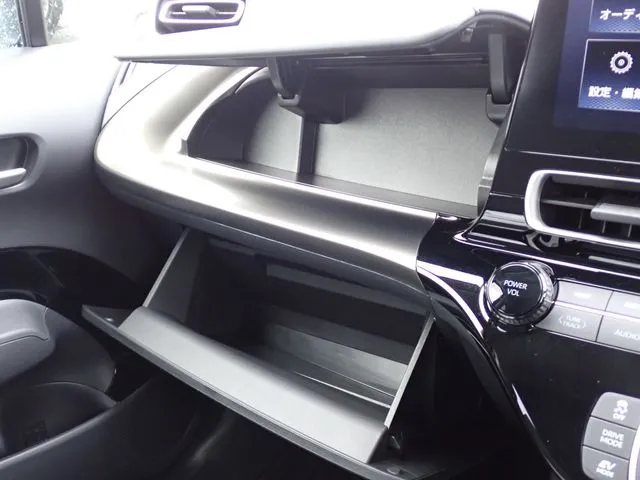 アクア(トヨタ)の車両写真