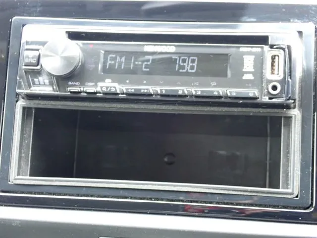 フィット　ｅ：ＨＥＶ（ホンダ）の車両写真