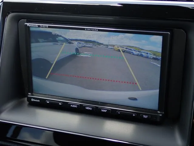 ノア　ハイブリッド（トヨタ）の車両写真