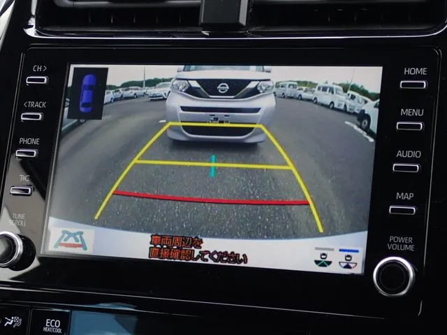 プリウス（トヨタ）の車両写真