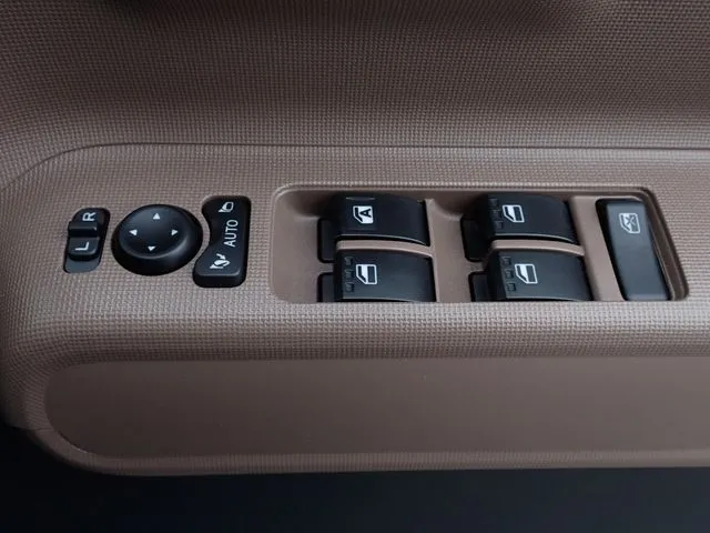 ダイハツ ムーヴ キャンバス
