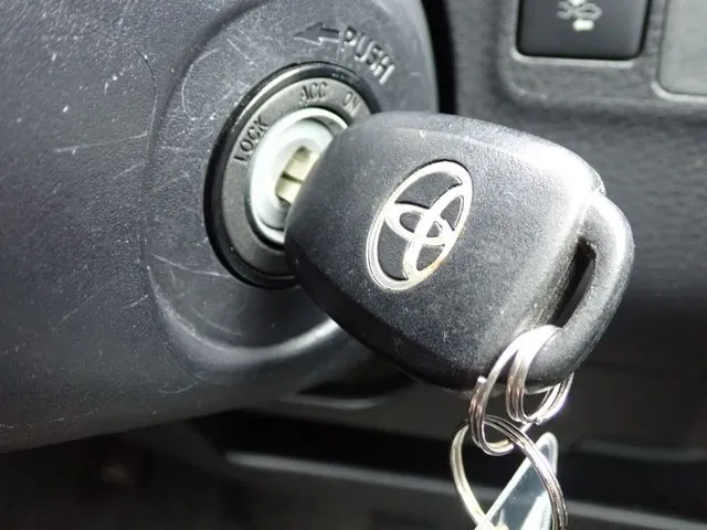 プロボックスバン 2WD(トヨタ)の車両写真