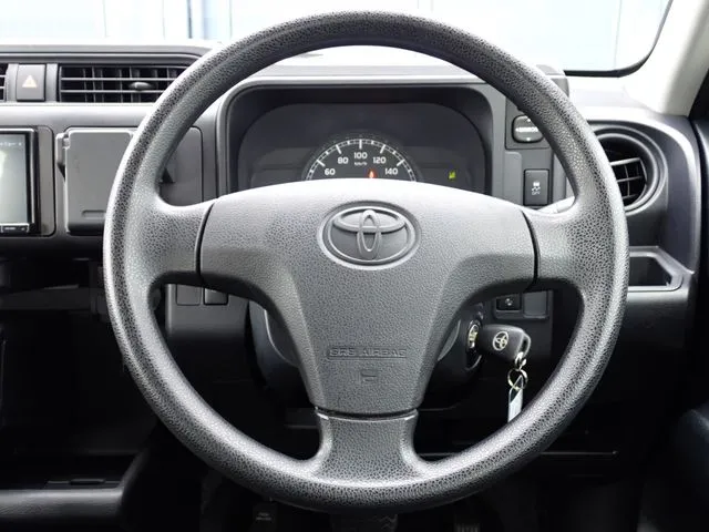 プロボックスバン 2WD(トヨタ)の車両写真