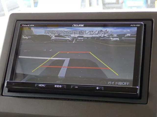 N BOX(ホンダ)の車両写真