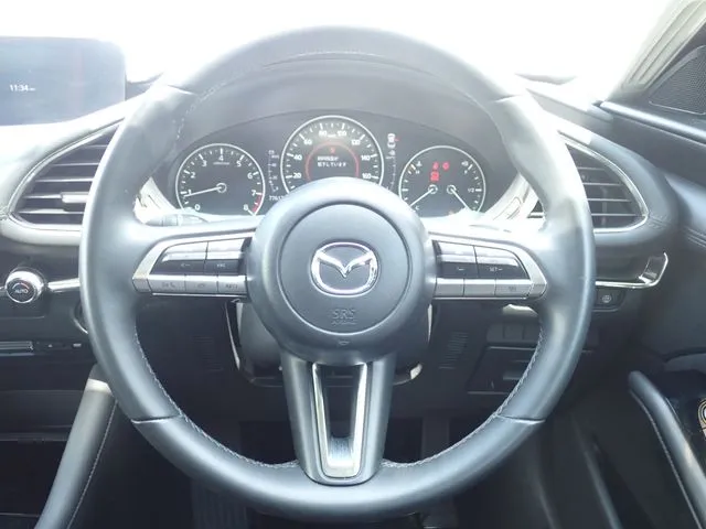 MAZDA3 セダン(マツダ)の車両写真