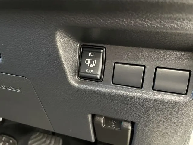 ニッサン ルークス