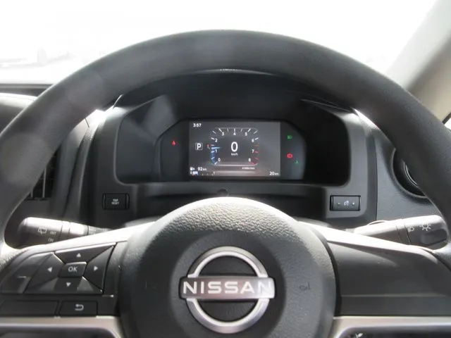ニッサン NV200バネットバン 4WD