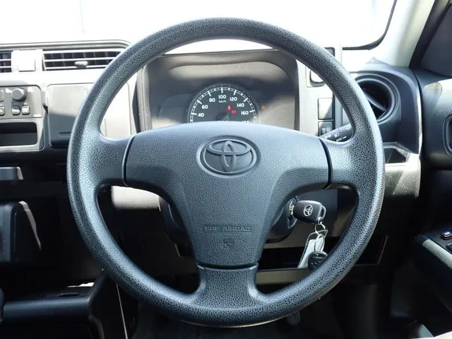 トヨタ プロボックスバン 2WD