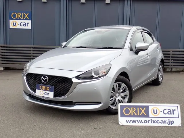 マツダ MAZDA2