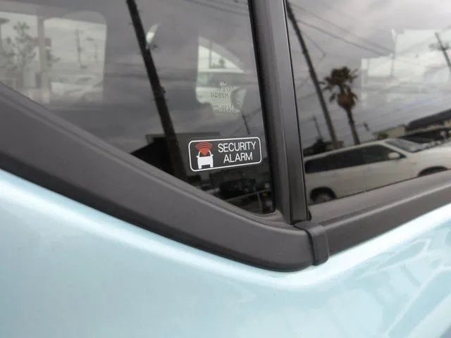 ミラ　イース（ダイハツ）の車両写真