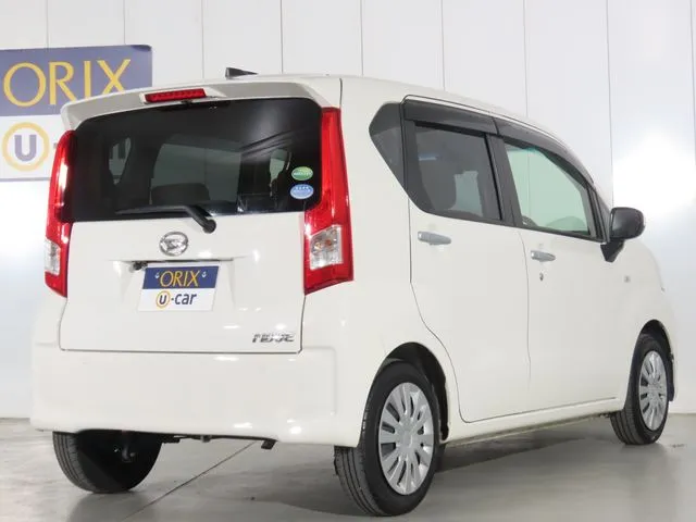 ムーヴ（ダイハツ）の車両写真