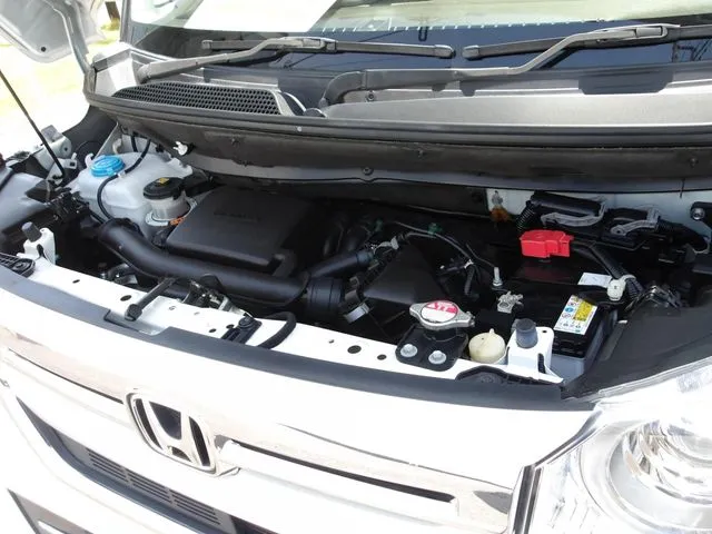 N BOX(ホンダ)の車両写真