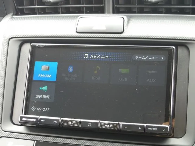 カローラフィールダー ハイブリッド(トヨタ)の車両写真