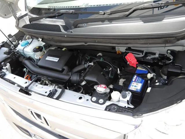 N BOX(ホンダ)の車両写真