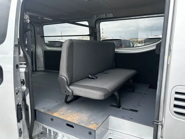NV350キャラバン(ニッサン)の車両写真