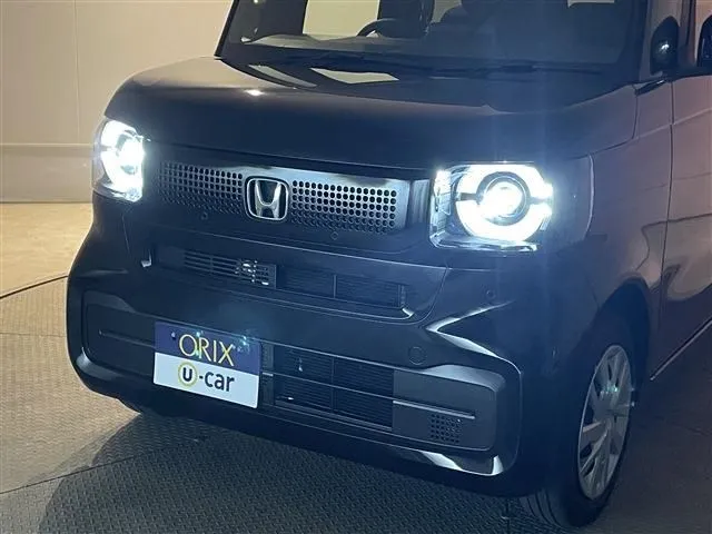 N BOX(ホンダ)の車両写真