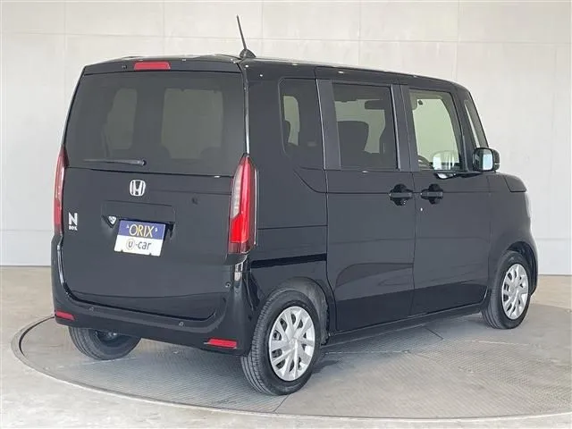 N BOX(ホンダ)の車両写真