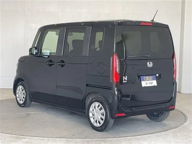 N BOX(ホンダ)の車両写真