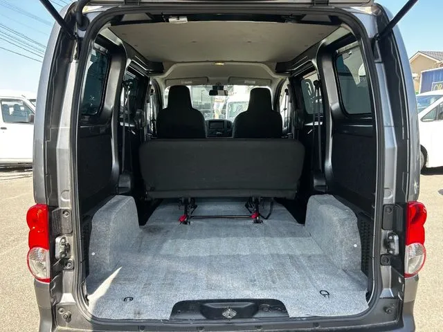 NV200バネットバン(ニッサン)の車両写真