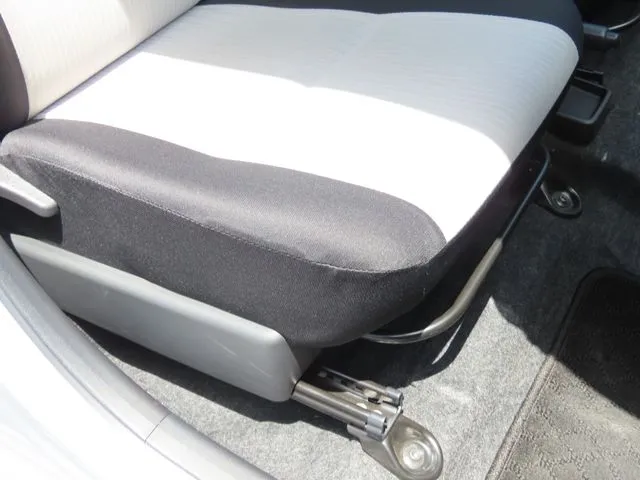 ピクシス エポック(トヨタ)の車両写真