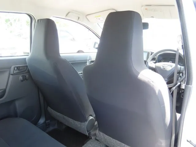 ピクシス エポック(トヨタ)の車両写真
