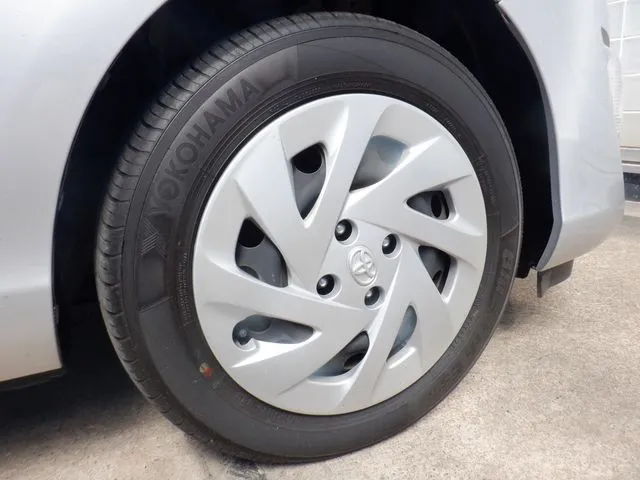 トヨタ アクア