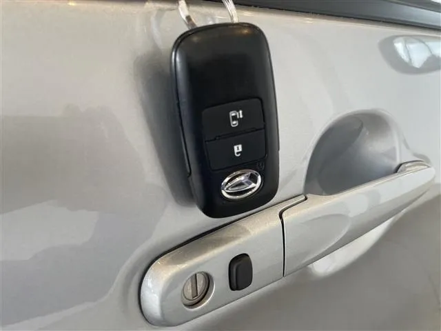 トール(ダイハツ)の車両写真