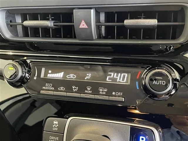 アクア(トヨタ)の車両写真
