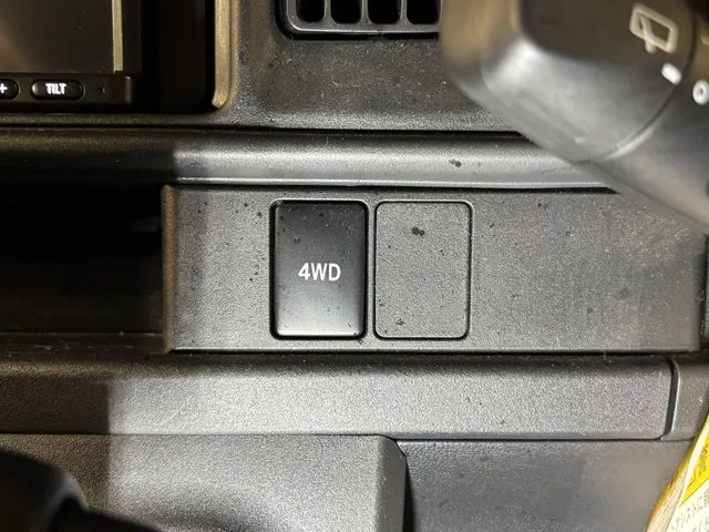 ダイハツ ハイゼットカーゴ 4WD