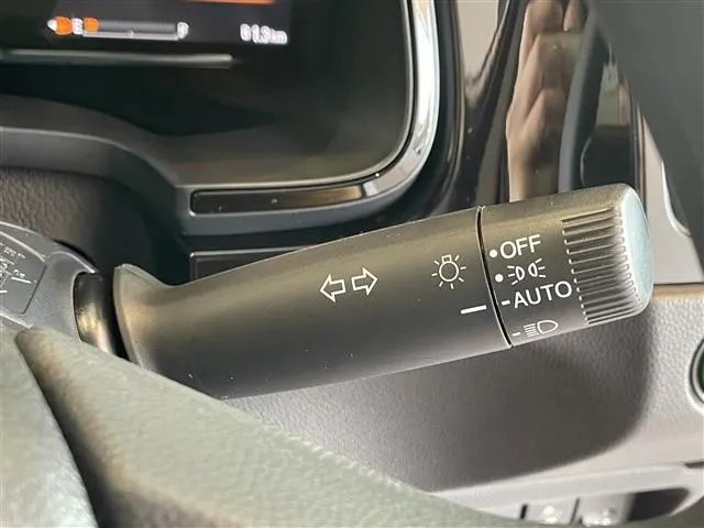 シャトル ハイブリッド(ホンダ)の車両写真