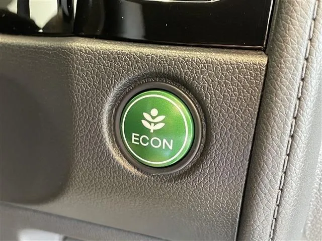 シャトル ハイブリッド(ホンダ)の車両写真