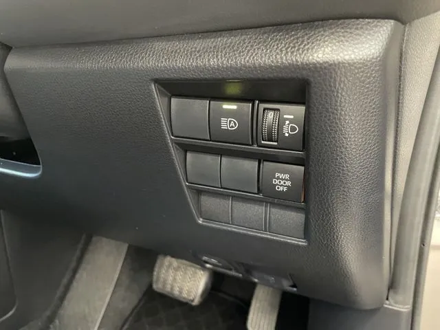 ノア（トヨタ）の車両写真