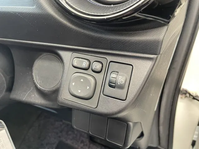 トヨタ アクア